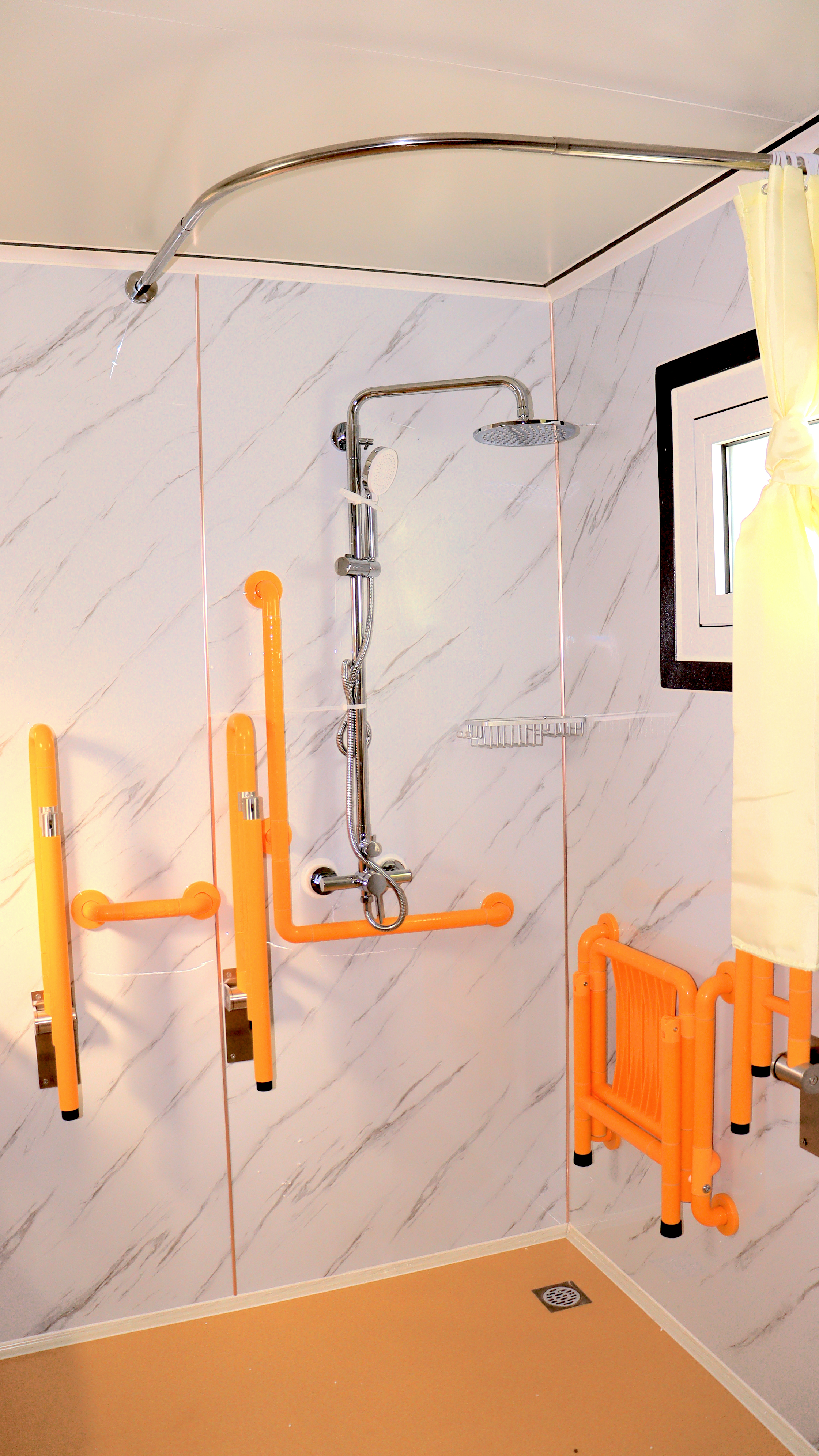 10ft Toilet and Shower Block – Wheelchair Accessible