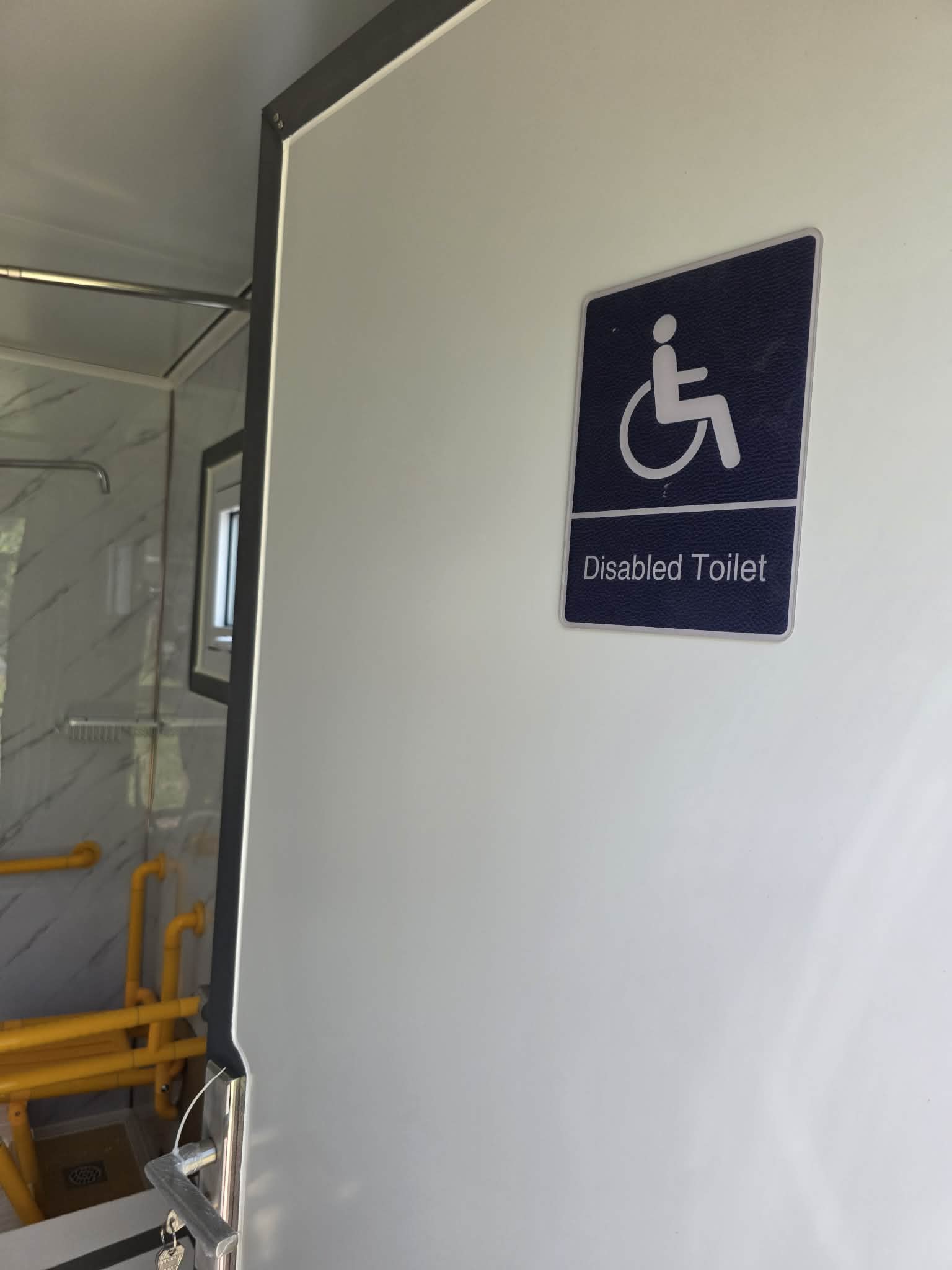 10ft Toilet and Shower Block – Wheelchair Accessible