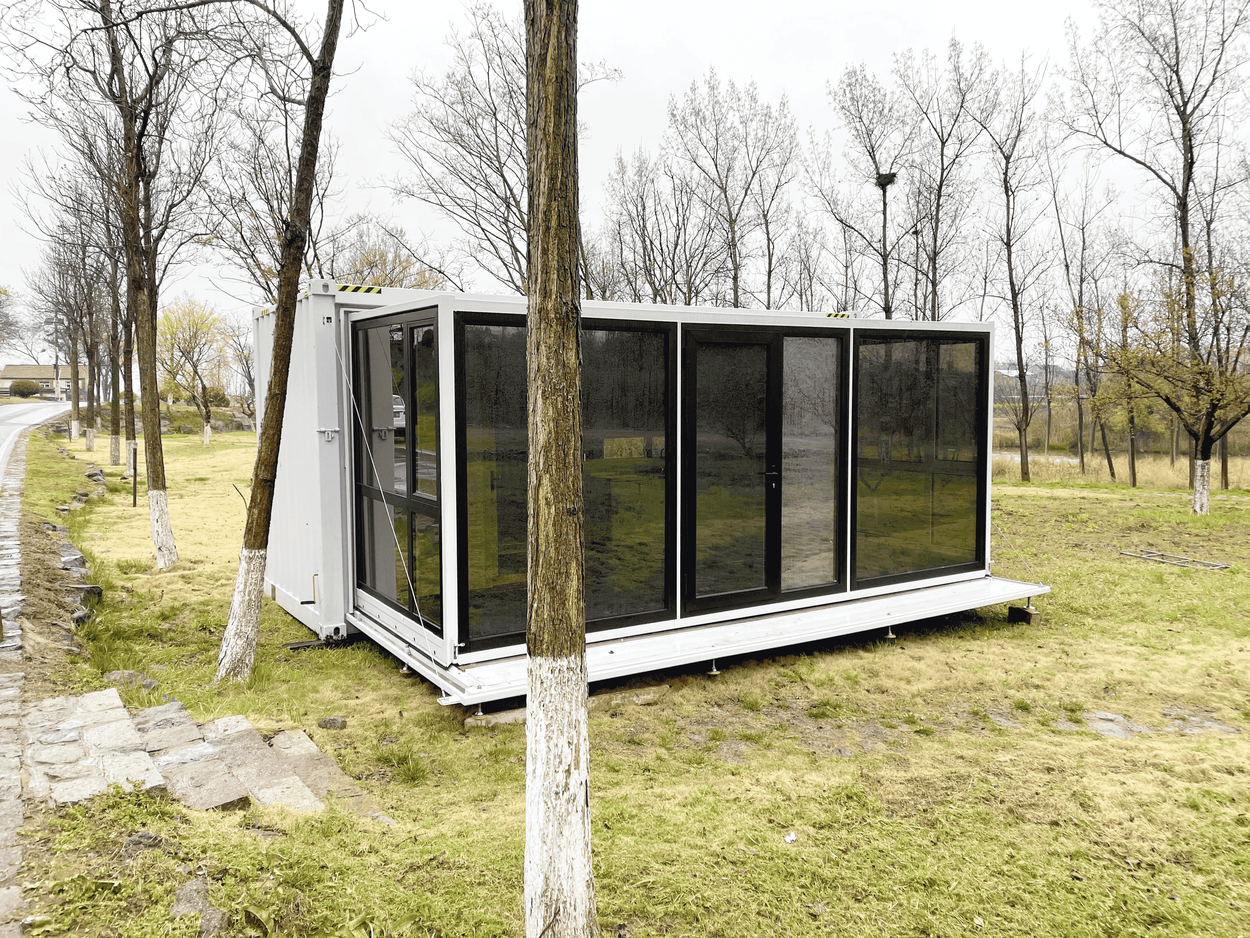 20ft Expandable Container Home with Glass Sides
