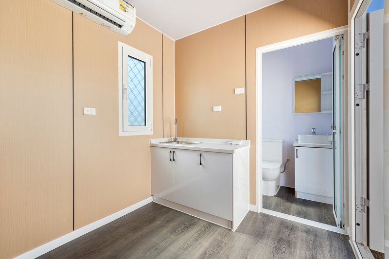 40ft Container Home – Three Bedrooms with Kitchen