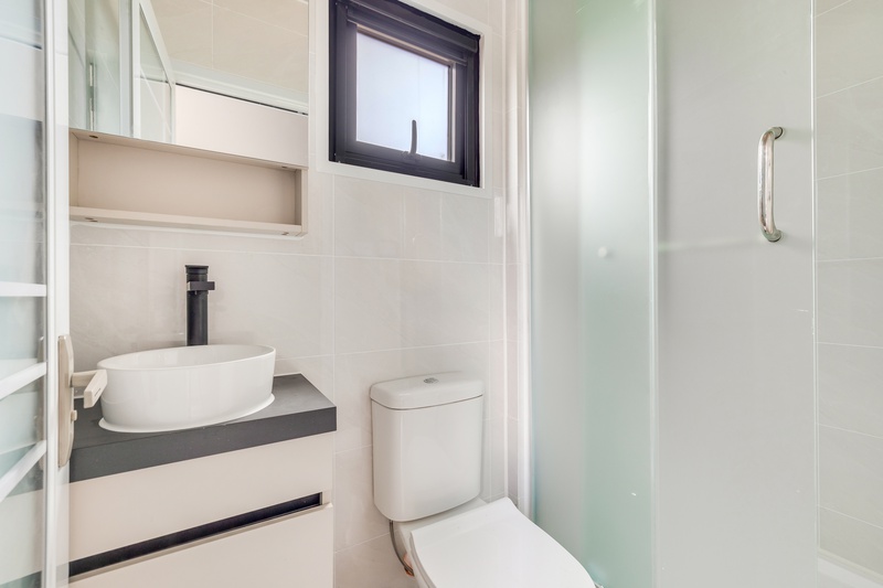 Louise’s Custom Container