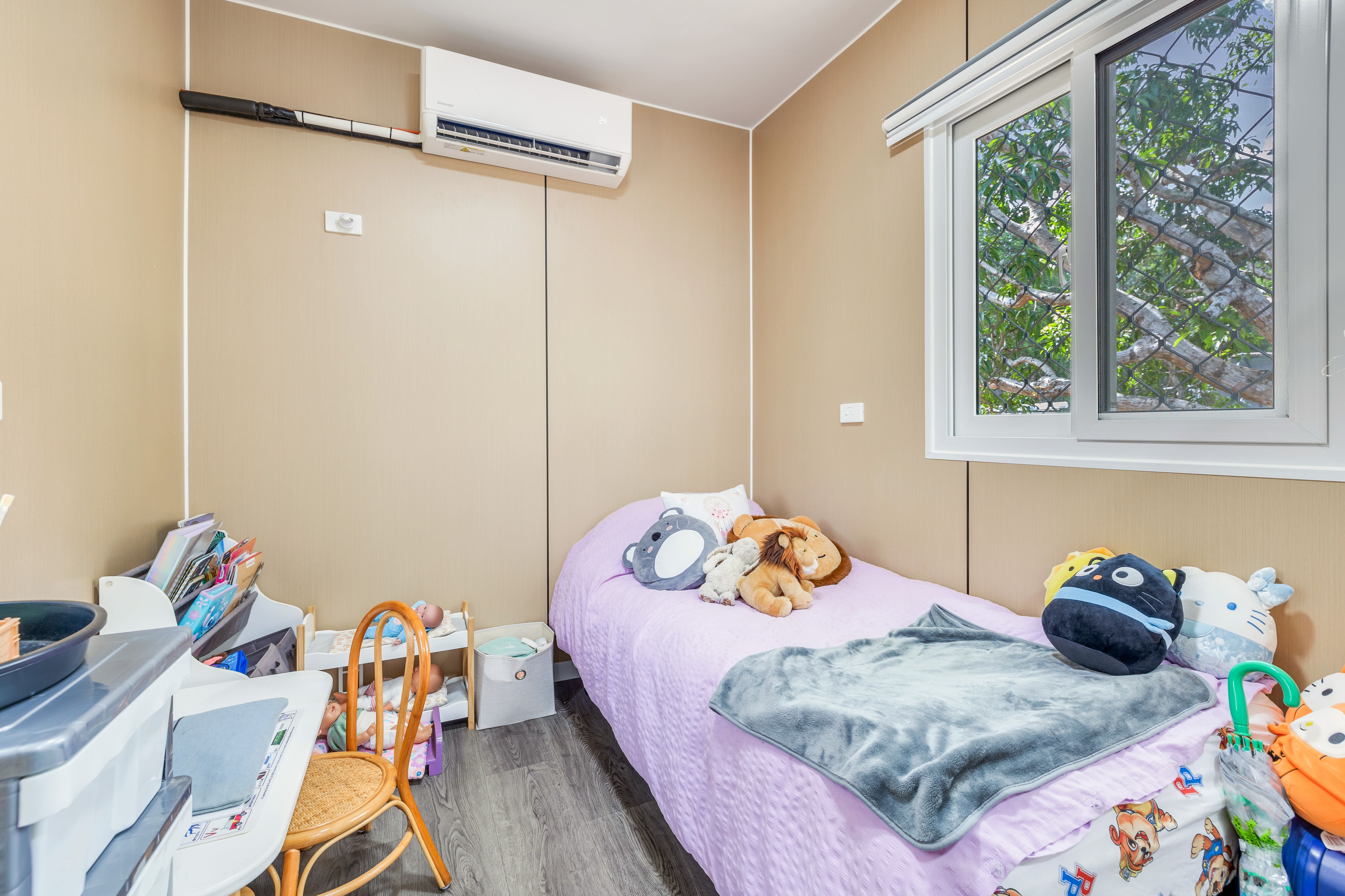 40ft Containerised Building, Open Plan