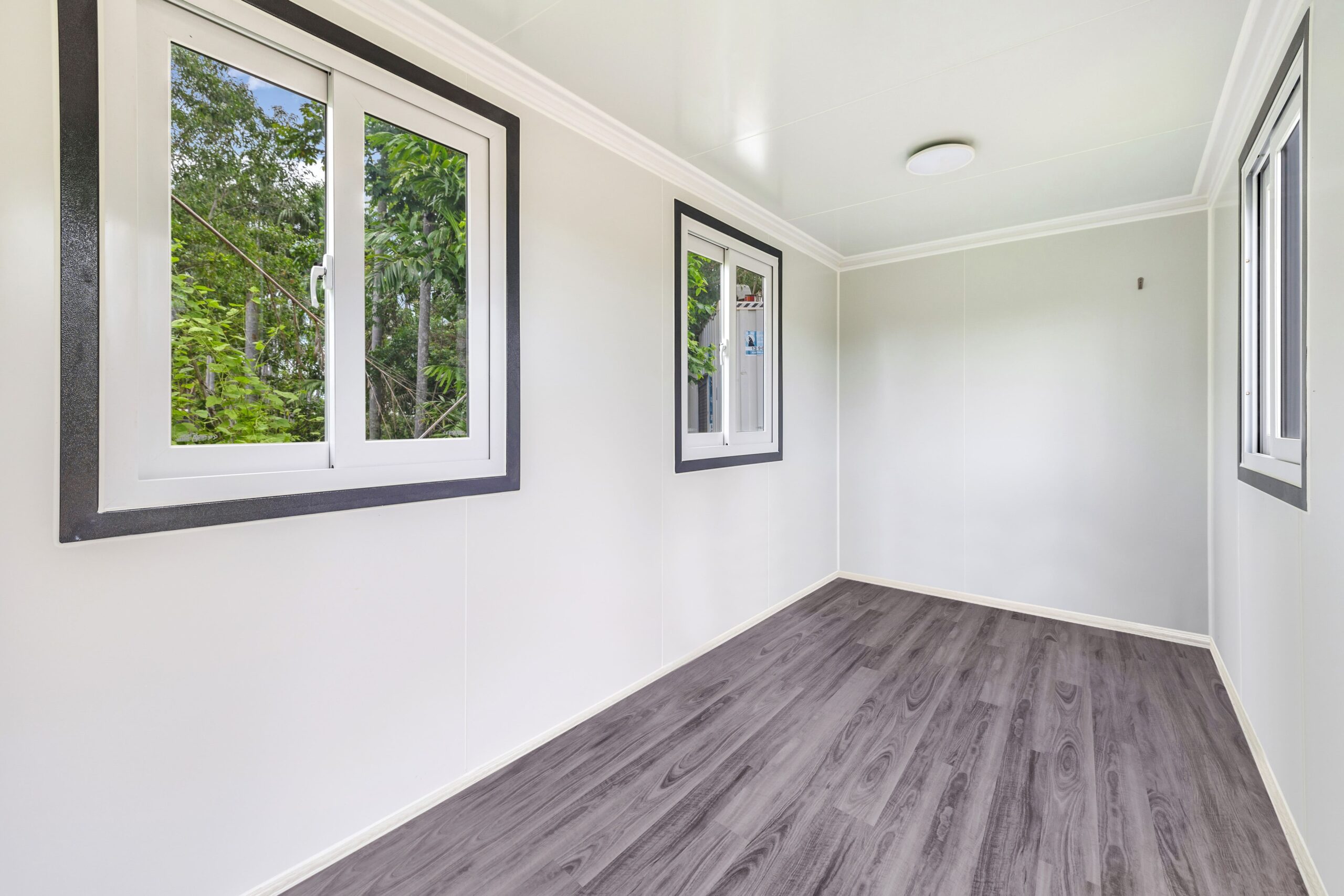 One Bedroom 20ft Building